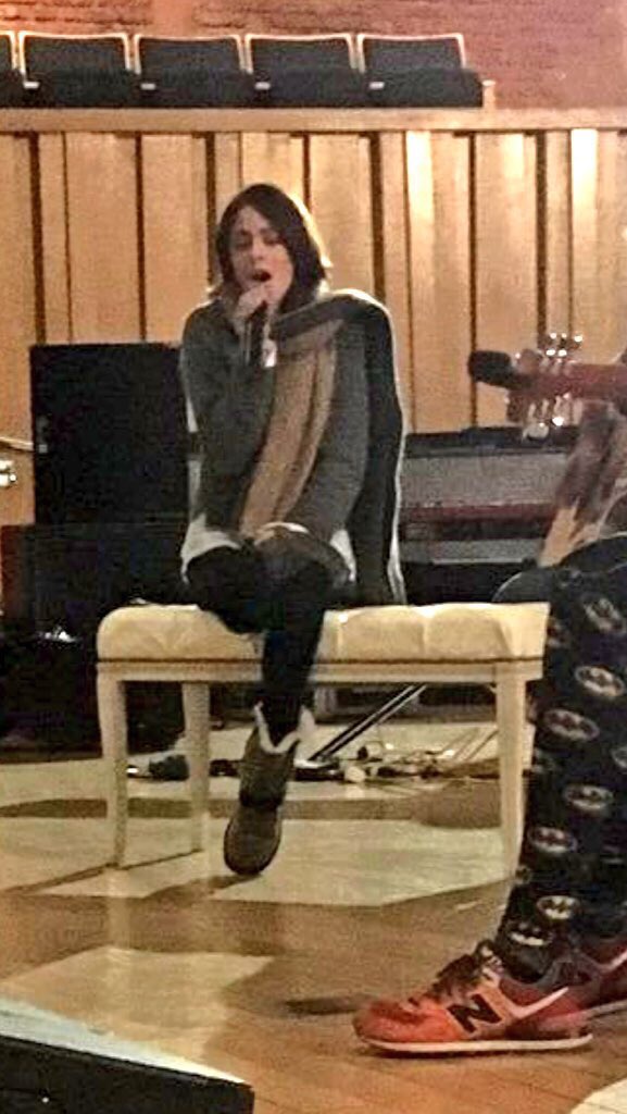 tinitapriority's tweet photo. Lo Soñó, lo cumplió, lo deseo y lo logró💖 @TiniStoessel @marianaluciamuz @alestoeessel https://t.co/UCweJYIkcd