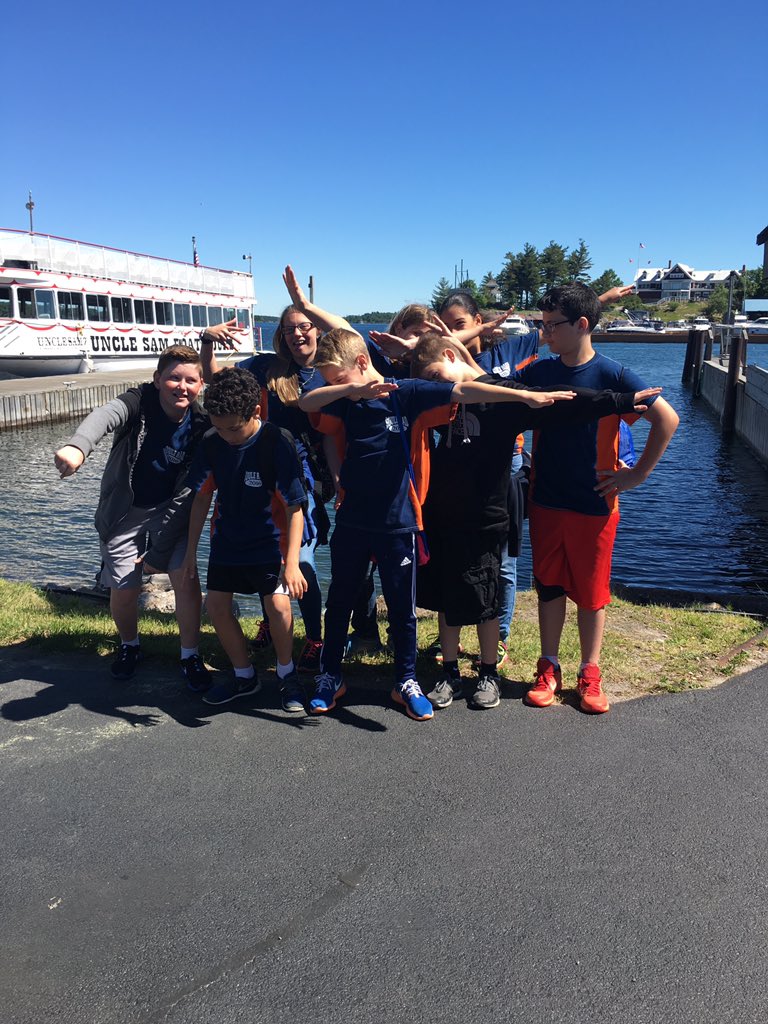 MrsONeilWFE's tweet photo. Awesome day in Alex Bay with SRE 6th graders 😊 https://t.co/rwND3a7tss