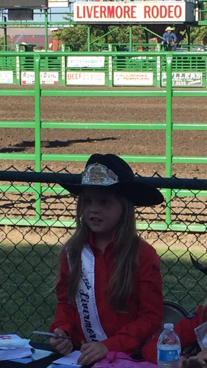 Toddfischergolf's tweet photo. My daughter earned a spot as a Livermore Rodeo Princess. The only reason I am missing the Montreux Member/Member https://t.co/QX71p4uKMb
