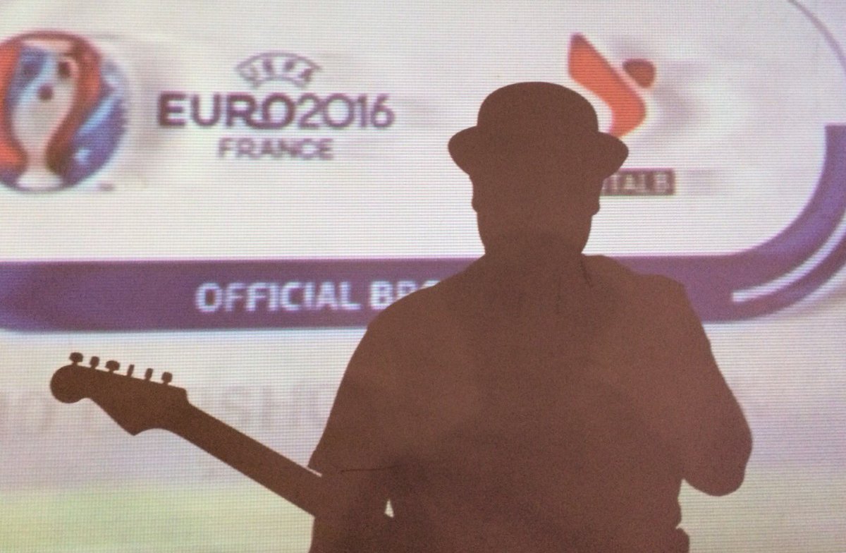 pier_official's tweet photo. #EURO2016 https://t.co/lWosKlJuuB