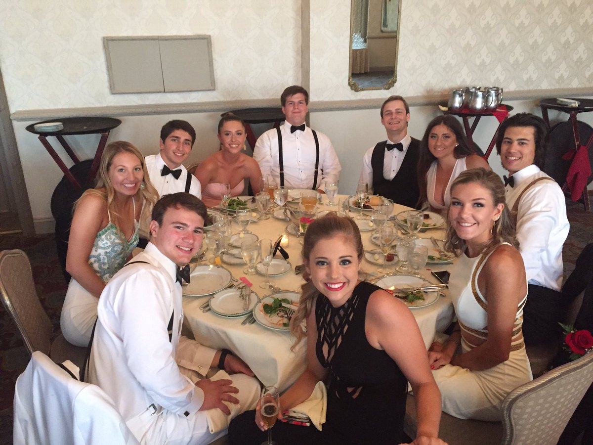 HMHSathletics's tweet photo. Haddonfield Memorial High School Senior Prom 2016 https://t.co/sxcWool4TY