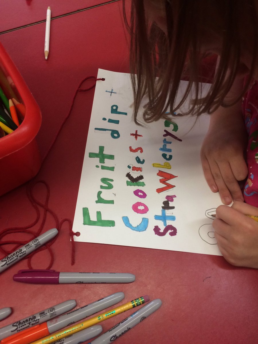 MrsMosgrober's tweet photo. Buying & selling goods and services with money earned in class. #entrepreneurs #nesgrade2 #economics https://t.co/RpP7Vx8p8M