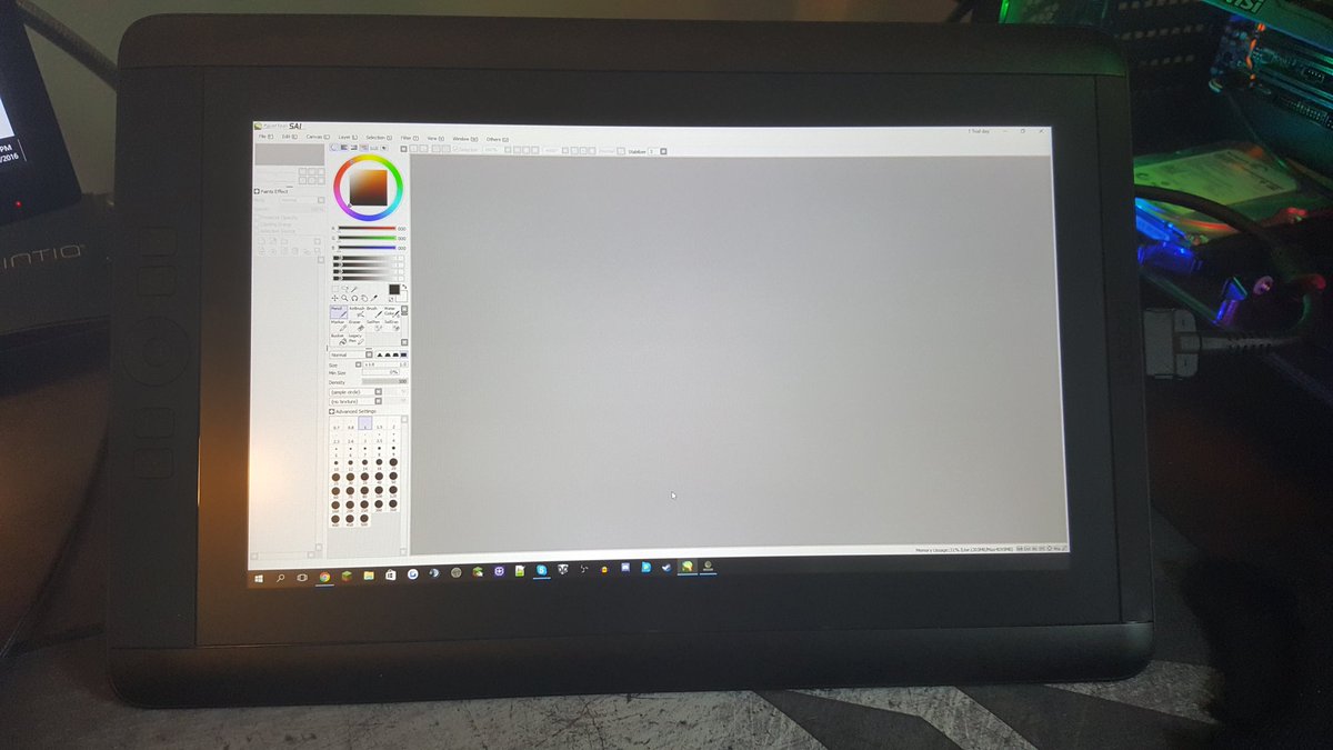 MicroMacComp's tweet image. Video coming soon! Unboxing, Setup, and Review. Go sub to @SpohnsLab to see it on my 2nd channel!