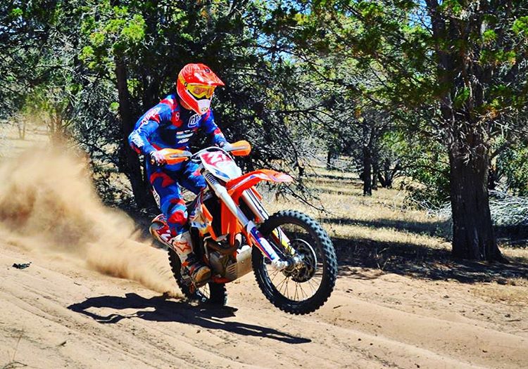 pod_active's tweet photo. Good luck to POD Rider Ivan Long at the #finkedesertrace this weekend.
Ivan Long #podactive #protectyourknees https://t.co/6sfUwC1LMs
