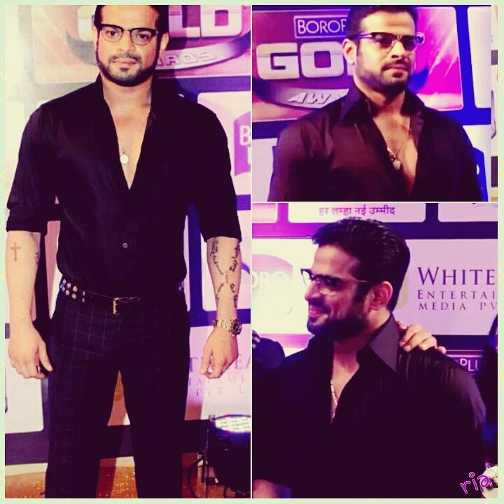 _XRiaX_'s tweet photo. KP in black ...the perfect combo 
N the glass added the hotness 
#StylePerfect #SexyMunda 
@TheKaranPatel https://t.co/dWeNJmxxl6