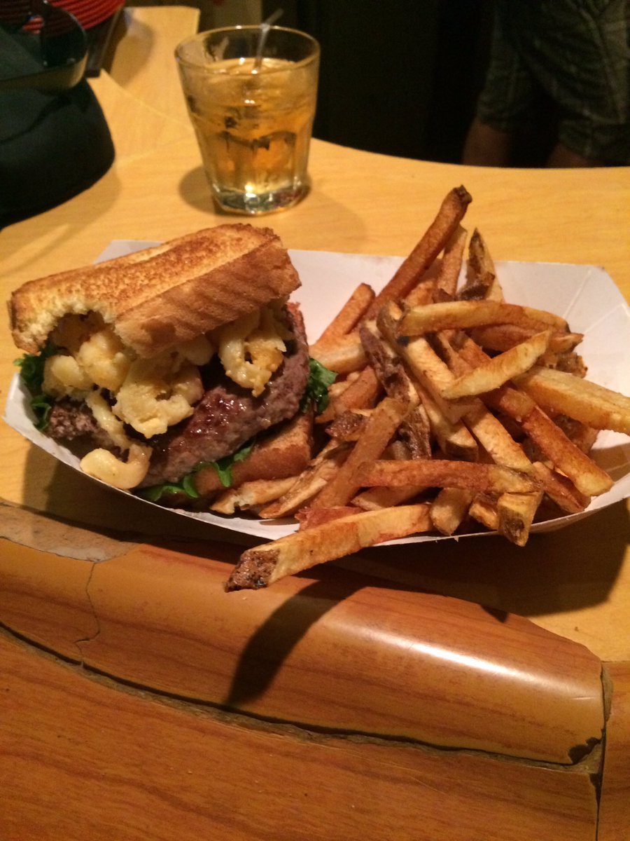 dkuhn1980's tweet image. The mac daddy baby @GeorgesLounge #RadCanton