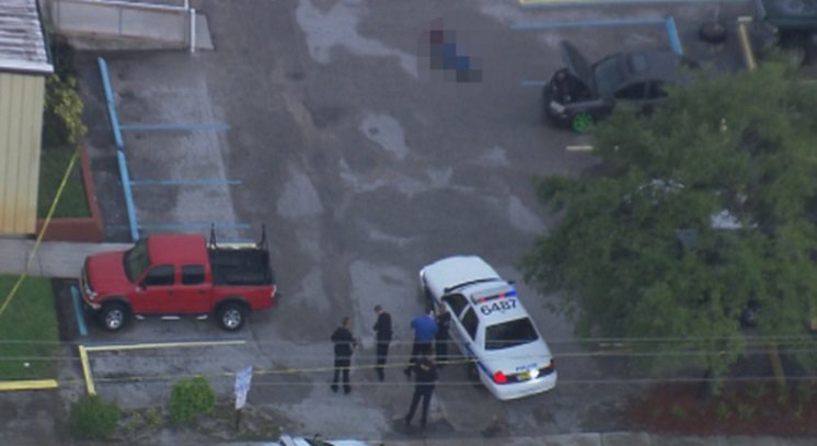 Police: Masked man kills Veterans of Foreign Wars Post patron bit.ly/1OhiTLj?utm_me… https://t.co/Rvj9VgfWH4