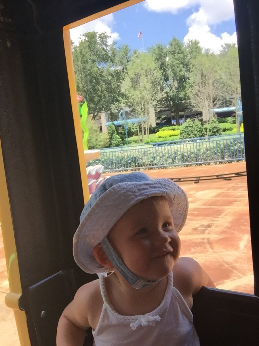 WesBook12's tweet photo. And can't forget the train ride and her beautiful momma @book_erica #vacationoverload #tired https://t.co/YZxNob1Q5X