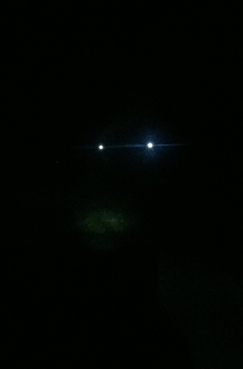 lulu_lougher's tweet photo. @FlintHousephys @LondonCardiff24 this is becoming a familiar site 😍! #ridgeway #passinginthenight #eyespy #teamflint https://t.co/3K9eIlflbA