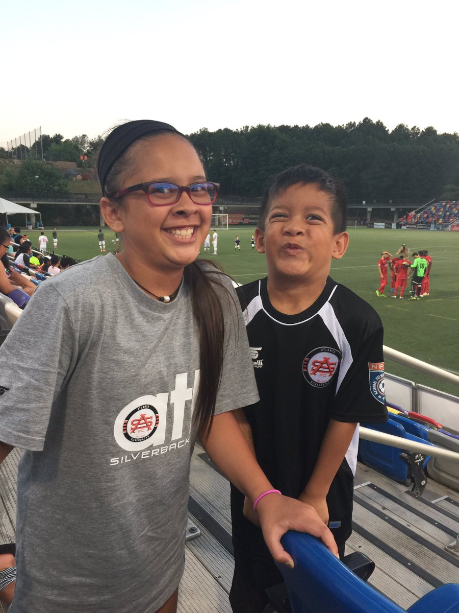 chadtanner's tweet photo. Go Silverbacks! #spreadthefever #atlantasilverbacks #atlsilverbacks https://t.co/hmmTtZOS93