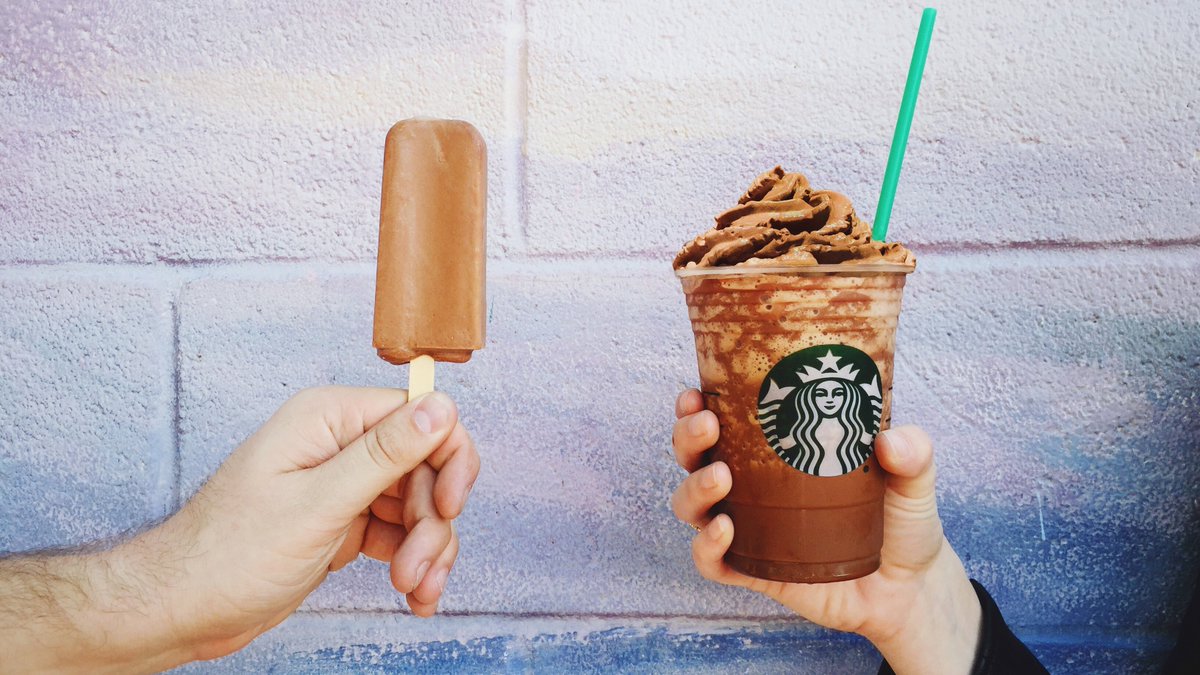 Starbucks's tweet photo. The #DoubleDoubleFudgeBar @Frappuccino—a double dose of mocha sauce + vanilla syrup and chocolaty whipped cream. https://t.co/QUP53ozuNO