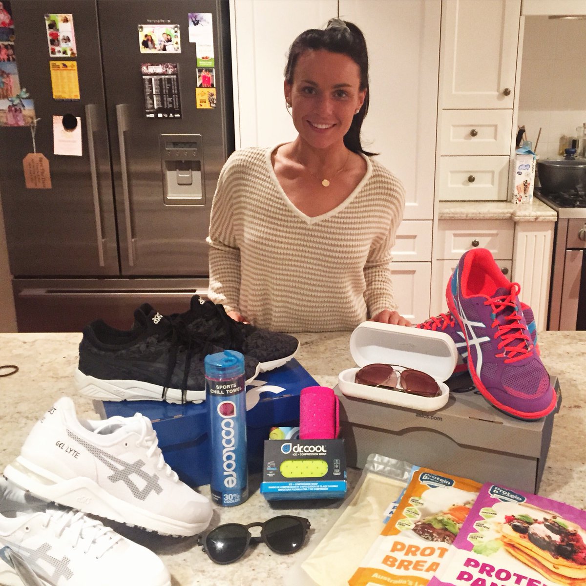 georgieparker's tweet photo. Cheer big ears! Thanks for supporting me on my #RoadToRio @ASICSaustralia @OakleyAUS_NZ 
@ProteinBreadCo @coolcoreau https://t.co/wqSXEYP57u
