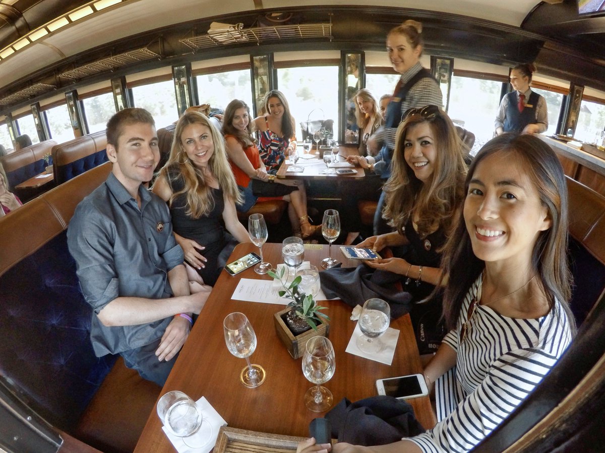 Cloutwoman's tweet photo. #FlashbackFriday Media Preview of a more immersive @winetrain experience with 4 winery stops. :) #QuattroVino https://t.co/mPrEE5NXUI