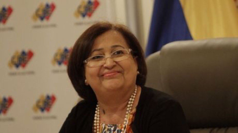 nelsonbocaranda's tweet photo. OJO:Risa burlona de esta tarifada no puede detener a nadie en su validación de firma&amp;RR para salir de esta pesadilla https://t.co/m8PuJD2QZL