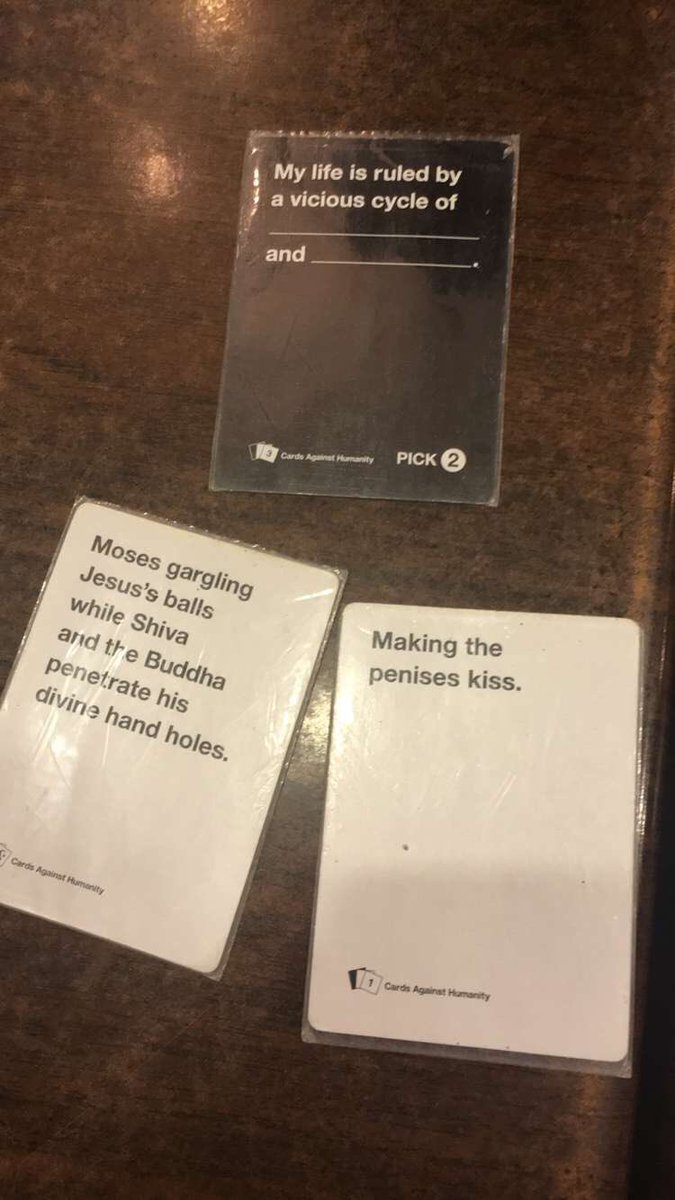 sanaysasanaysay's tweet image. Ice cream and board games on a Friday! 🍦🎲💃🏽 #extroverting