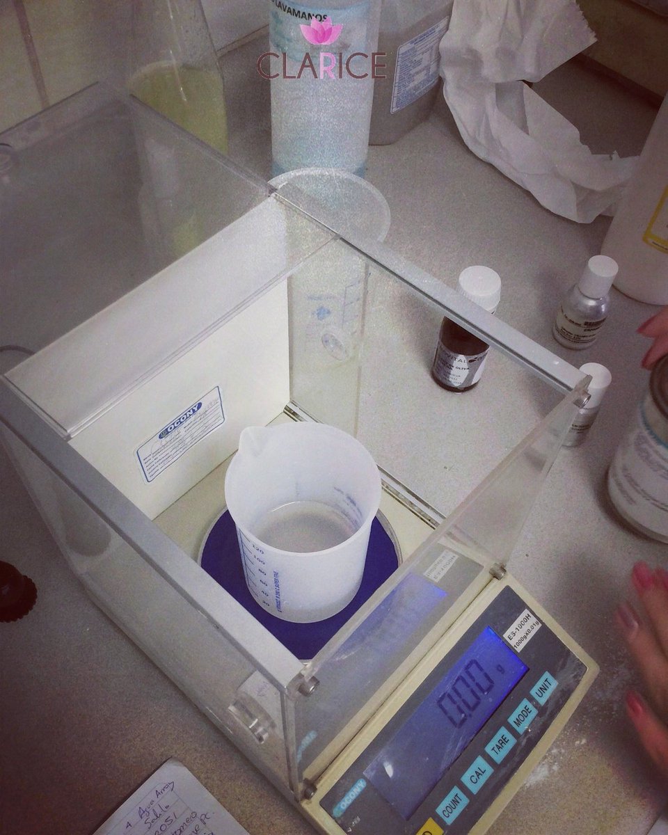 danii_mora11's tweet photo. Etapa de producción de #Clarice muy pronto en la #expoinnova2016 https://t.co/4UW2gbZjhI