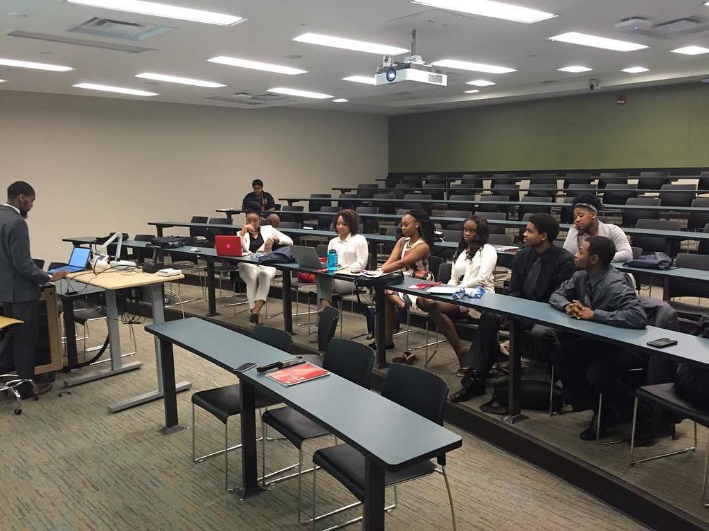 R4NSBE's tweet photo. Your REB meeting here at #NLC2016 FO SOLID! https://t.co/7rGK6u6RLl https://t.co/8LbLc5sb9k