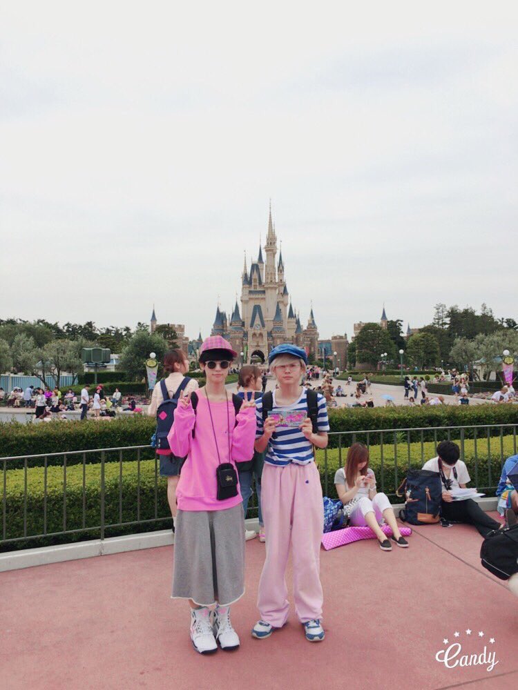 yeni_vly_'s tweet photo. @mip0000o むゆあくんめっちゃ面白いよね👍💓さくらんぼの弾き語りライブとか！笑笑ゆうたろうくんと仲がよくて二人ともかっこいい✨😊サンニブまた今度いこ〜😁🙌

@aaaaao_e 
@muyua__ https://t.co/xgsQNVHgOF