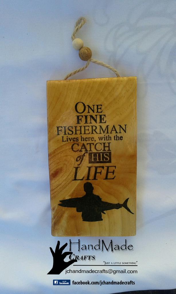 Hand_MadeCraft's tweet image. A #handmade #wooden #fisherman #plague