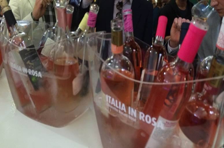 #ItaliainRosa 2016. Convegno "Il futuro dei #rosé: numeri e dimensioni di un mercato in forte espansione"