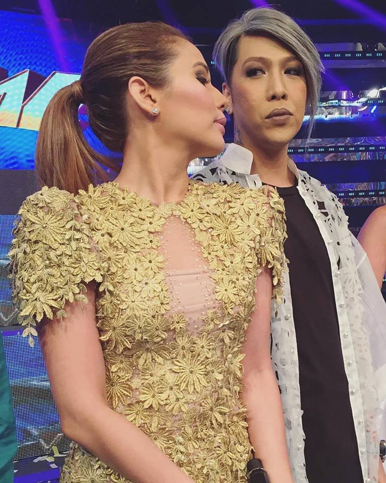 nathalieVK13's tweet photo. Opsss!!VIcerylle Hahaha NAkakakilig :)Ilove ST

#TNTQ2SemifinaLs 
#VIcerylleForever https://t.co/cpxoQ58wHE