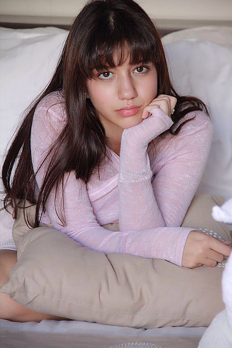 cassandrasleee's tweet photo. My New Look haha ...take lots of courage to try something New!! https://t.co/McsLFa5sNZ