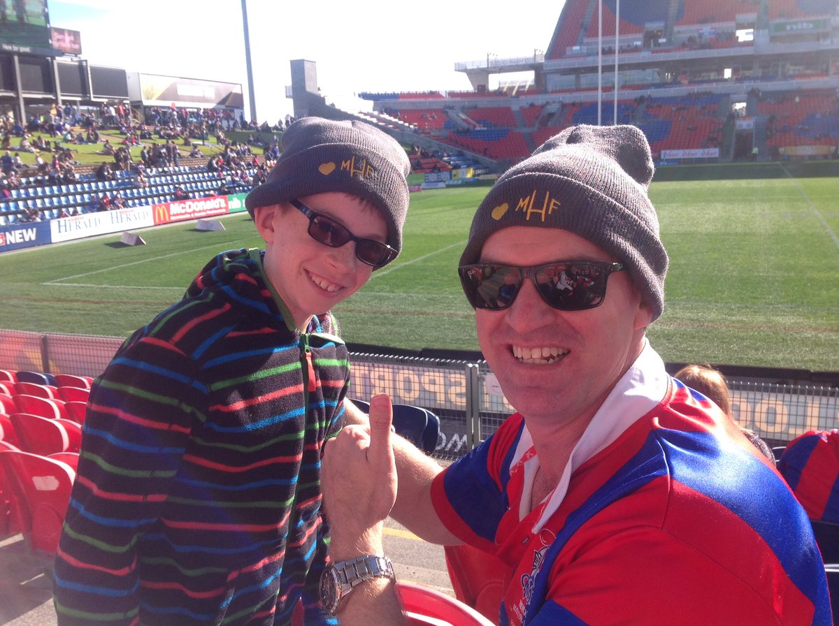M_j_Matthews's tweet photo. C'mon the Knights! #KickForCashMHF https://t.co/kSa2hmzSEJ
