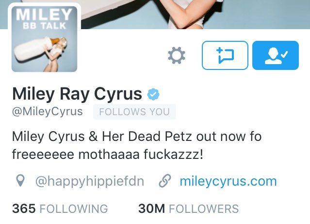 MySmilerSide tweet picture
