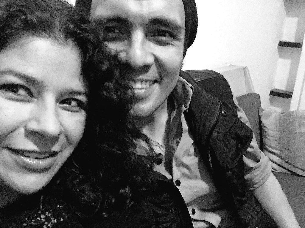 vanessamendoza's tweet photo. Noche de @MicroTeatroMex buenas las obras @hotelkmicro @Yugular_Obra @chorlitoycoco @MiFuturaEsposa 👏🏻👏🏻👏🏻 https://t.co/4FToe5orNW