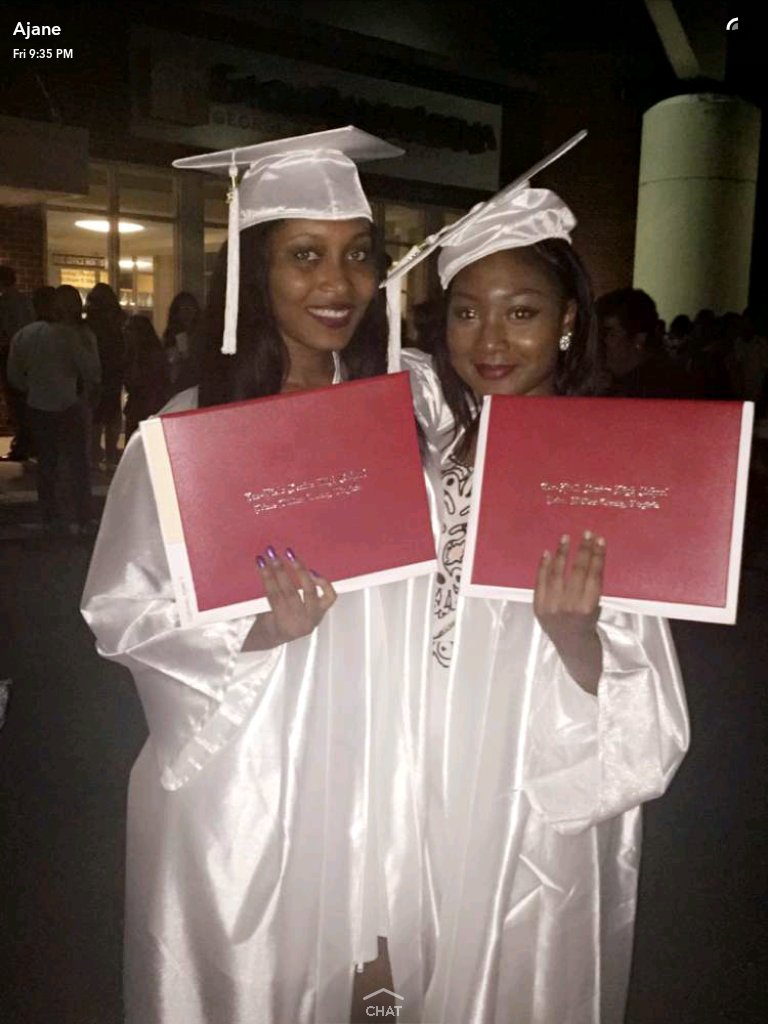 key__air__a's tweet photo. We made it 🎓 "the best is yet to come" #2k16 https://t.co/E6IwlX7EDu