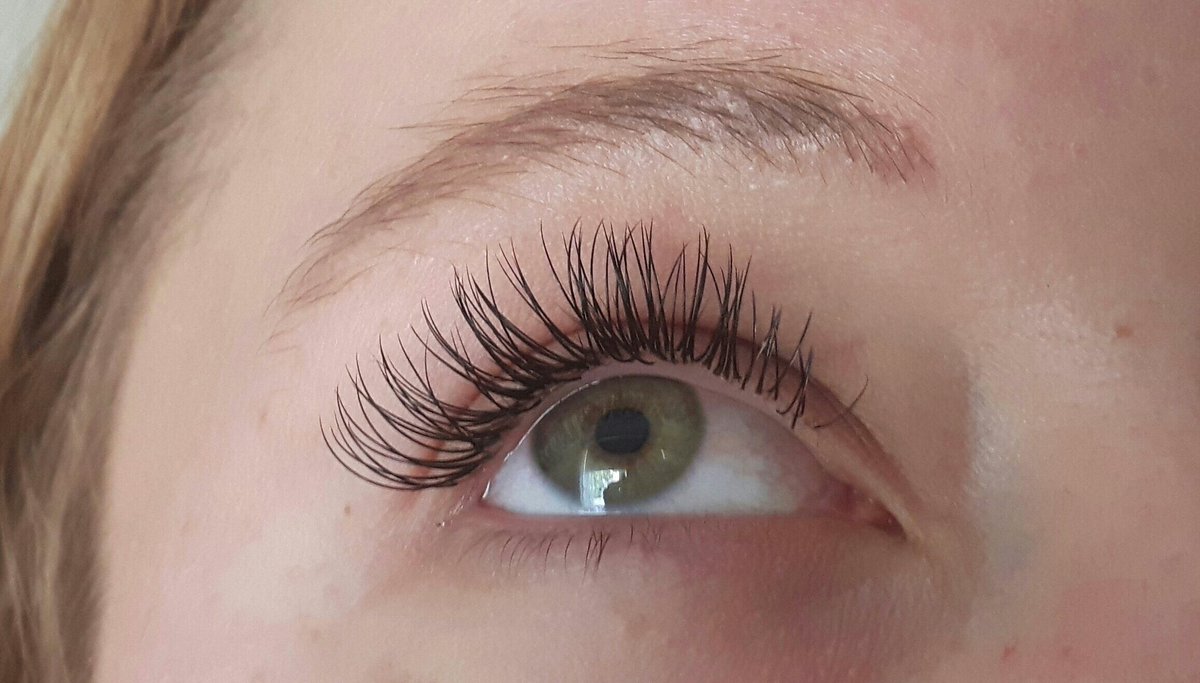 ExtensionsVuren's tweet image. ideaal op #vakantie #wimperextensions nieuwe set 45 euro extensions4you.net #vuren omgeving #gorinchem #leerdam