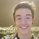 #Liveme #Random Zan’s #onairnow~ live.ksmobile.net/share/index.ht…
