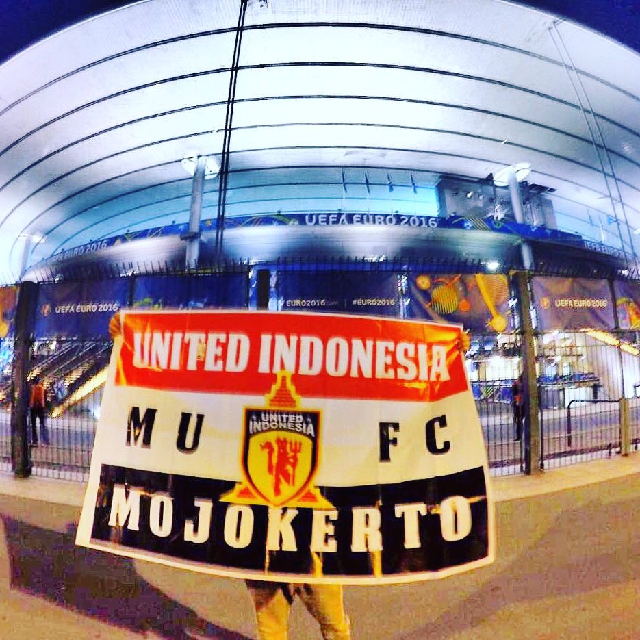 coolnotesix's tweet photo. United Indonesia at Euro 2016 @UtdIndonesiaMJK https://t.co/NVLqDkHD8G