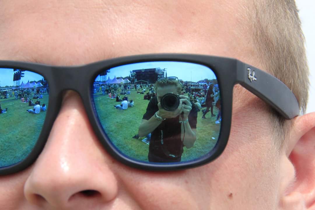 Onze fotograaf (<a href="/KHoffmans/">Kevin Hoffmans</a>) wordt artistiek! #PP16 #Pinkpop