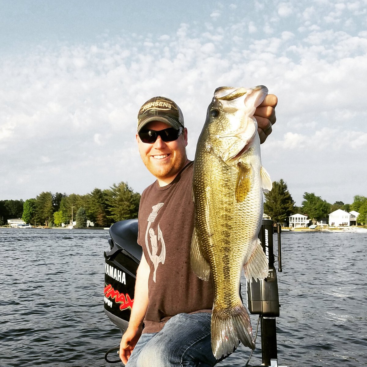 Found a friend, courtesy of the <a href="/NemesisBaits/">Nemesis Baits</a> Sicko.