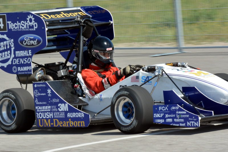 RaceCanada_ca's tweet photo. Week In Review: @FormulaNorth Saturday Photo Gallery on Facebook: https://t.co/aGVf95tLrv #FN2016 #FormulaNorth https://t.co/W0v8H4RpQG