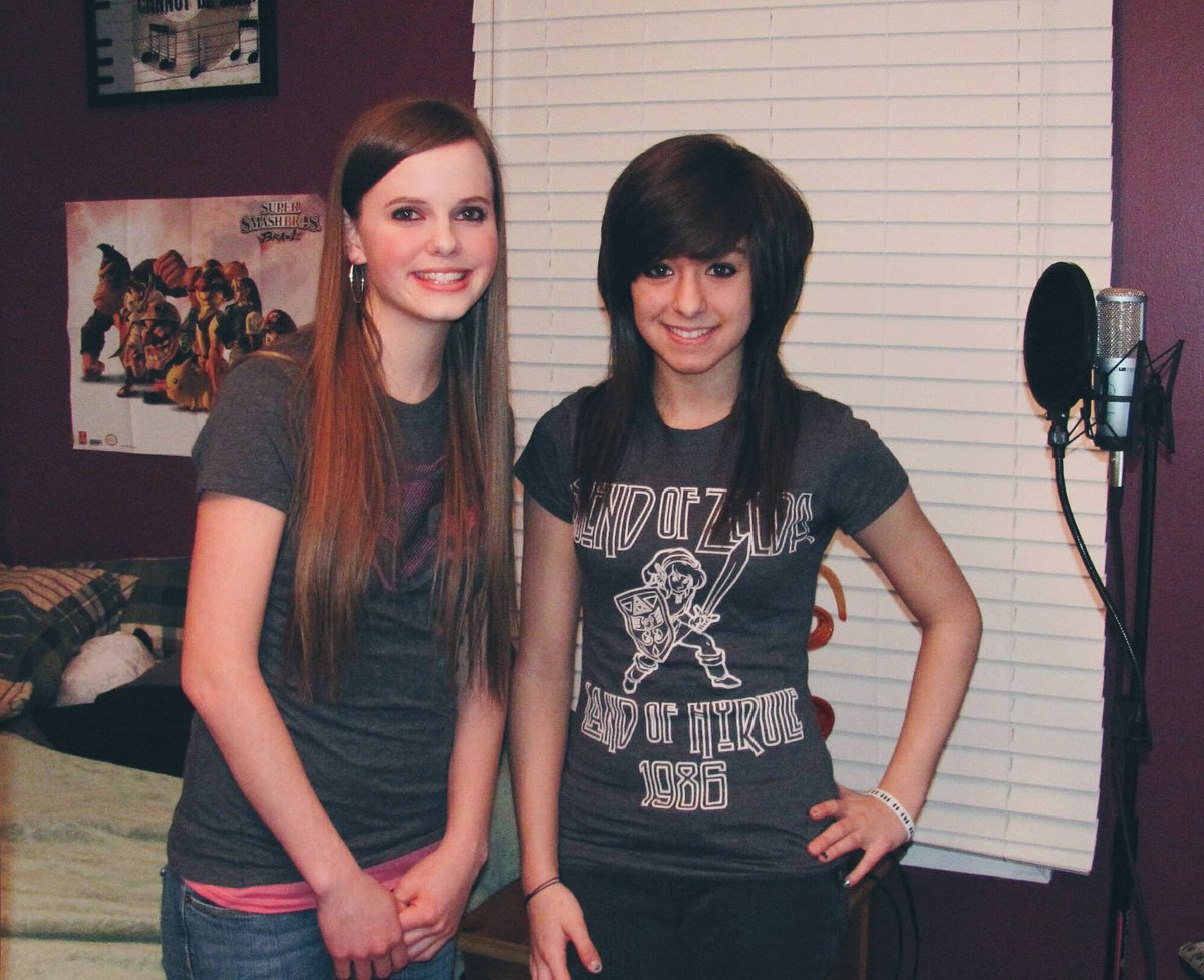 TiffanyAlvord's tweet image. I was blessed to call Christina my friend. Hearts are heavy but she's with God now in good hands 💔 #RIPChristina