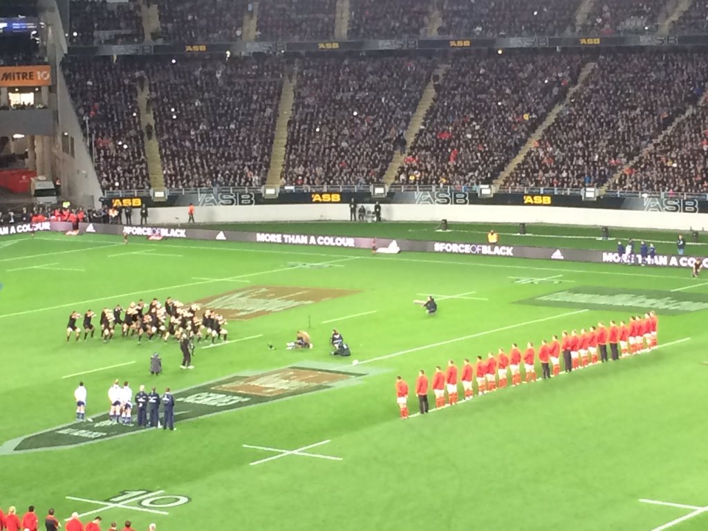 PinarelloSteve's tweet photo. Game on. ABs v Wales https://t.co/6wUZEz2hCO
