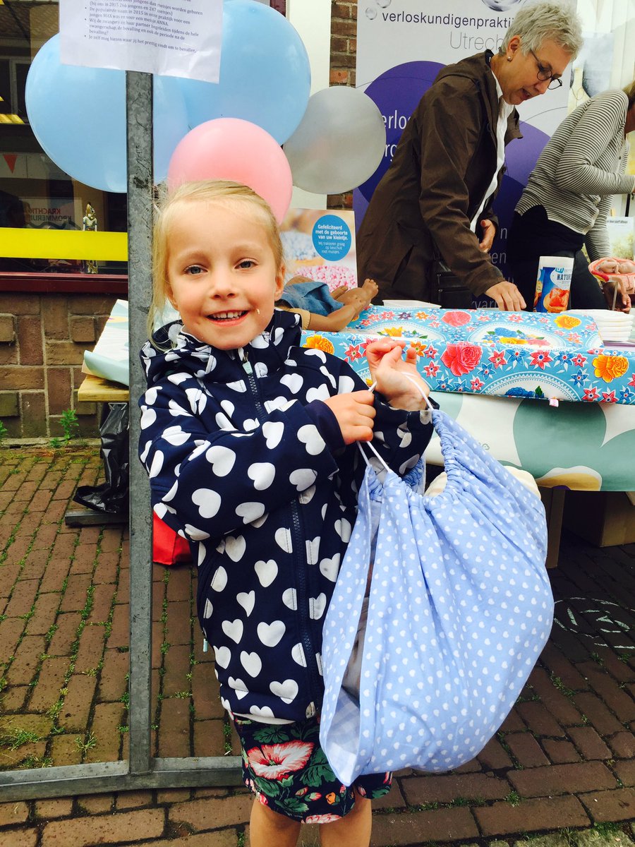 We staan vandaag op de #bunnikfair! Kom jij ook kijken en een gokje wagen hoe zwaar ONZE baby is?