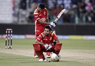 Athifkmp's tweet photo. @imVkohli https://t.co/24U7m23DDv