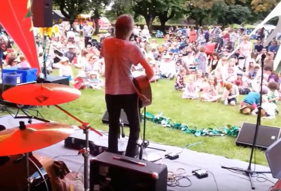 Nick Cope Clip flofest.uk/news/nick-cope…