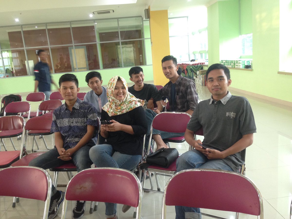 Selamat datang kakak alumni di acara kobarkan kp 2016 :)