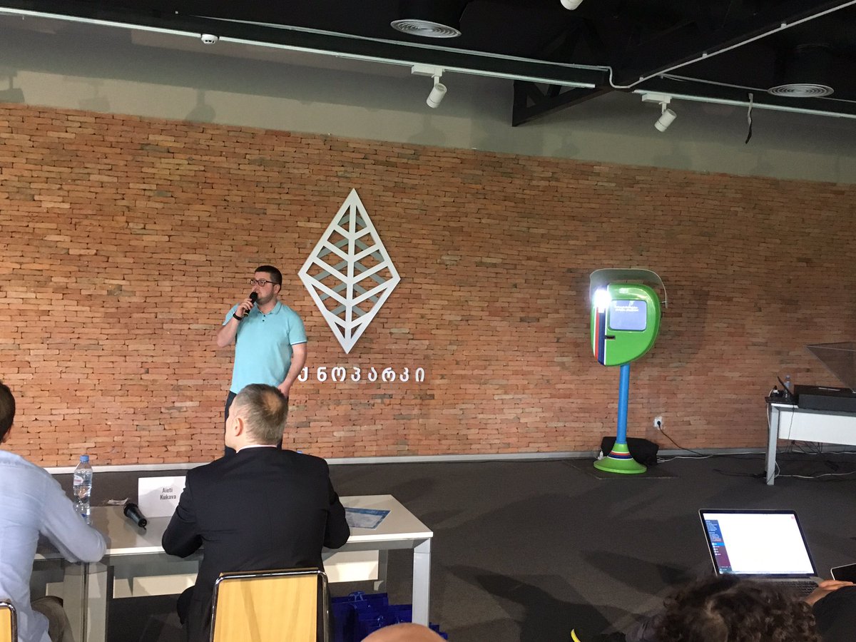 Seedstars's tweet image. Printing pictures here at #sswtbilisi with Fotorator, the second pitching startup