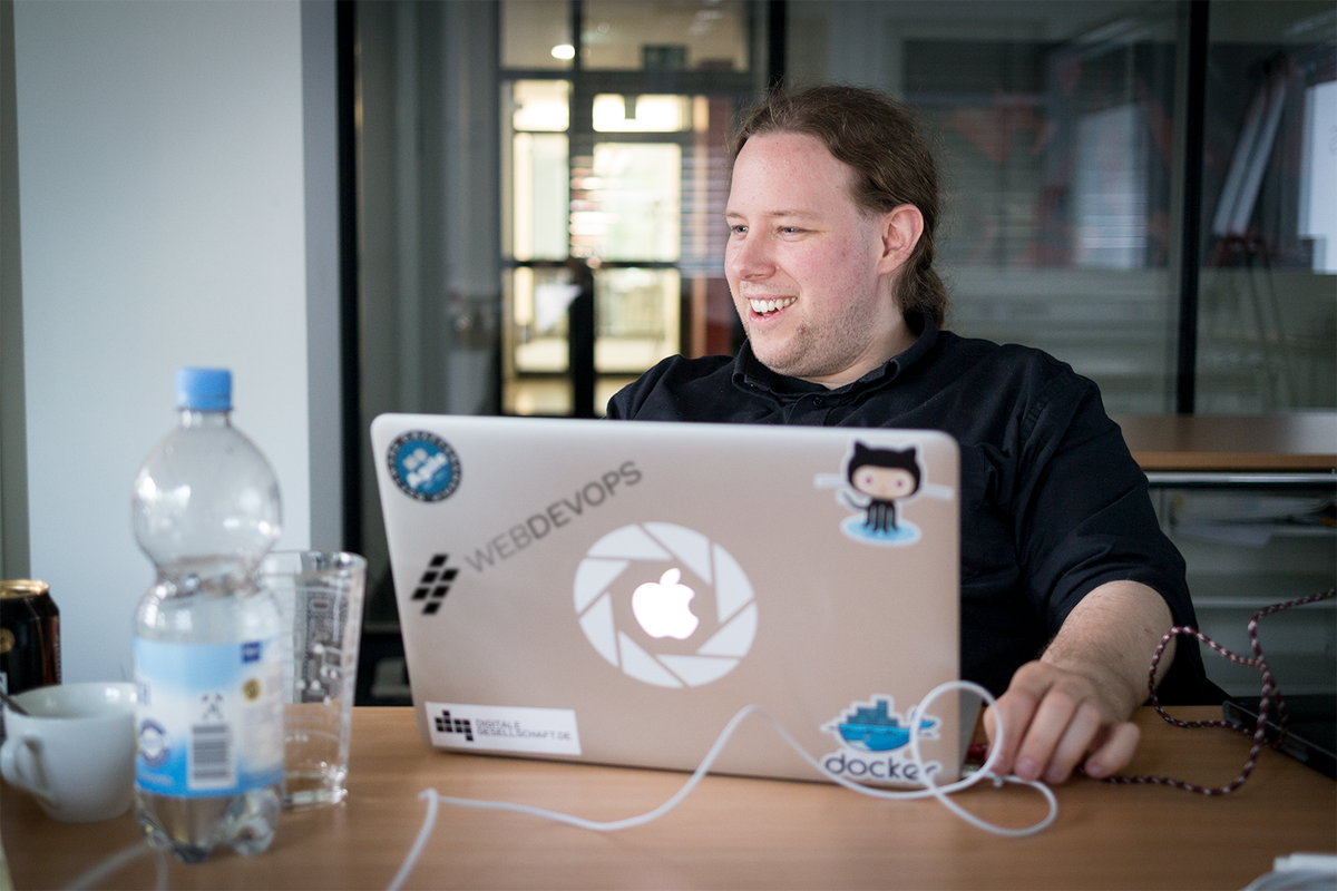TeamWebDevOps's tweet image. #WebDevOps ~jog