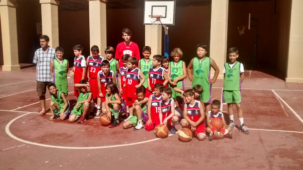Gracias a <a href="/SEKbaloncesto/">SEKbaloncesto</a>!!!
SEK (36-42) <a href="/EBGMALAGA/">EBG Málaga</a> Javi C. (Premini)
SEK (68-28) <a href="/EBGMALAGA/">EBG Málaga</a> Javi C. (Mini)