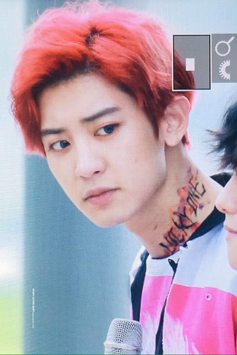 PCY_Chanyeool's tweet image. Normal People: Wow nice tattoo
Me: Omo!Chanyeool. Baka malusaw si Baeeekhyuuun. Wag mong titigan😍😍

Okay baliw meeh😂