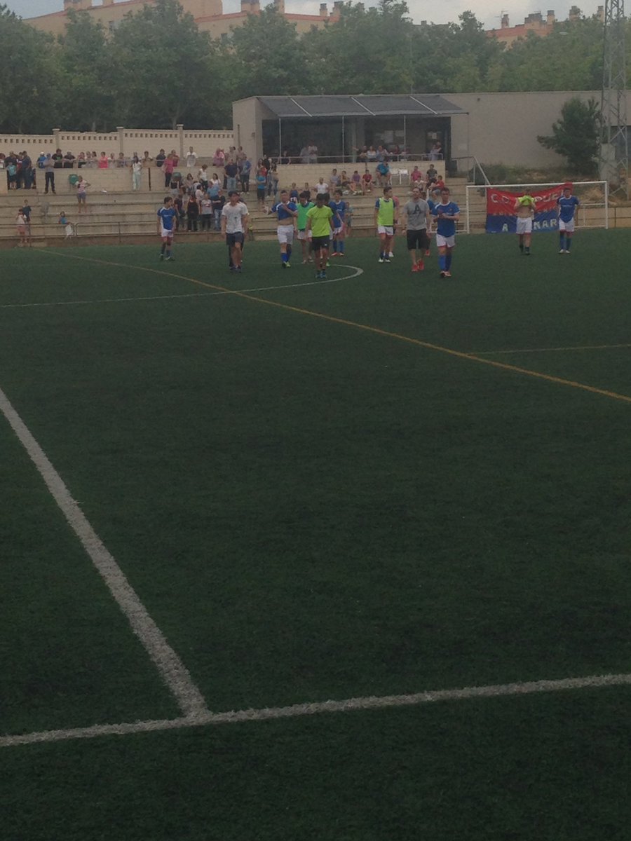 Teruel 2-1 <a href="/cdcarinena_ofic/">CDCariñena_MDucay</a> Juvenil. No pudo ser el ascenso a LN. Ánimo a los chavales q se dejaron todo en el campo
