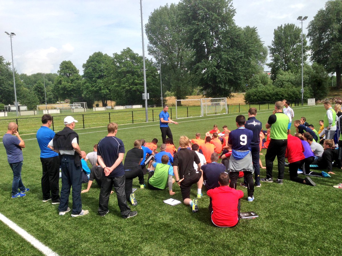 FCEvolutionUSA's tweet photo. Last training session before the game tomorrow just finished, coaches evaluate and get feedback from Raymond. #EM16 https://t.co/4tU4eVi2r6