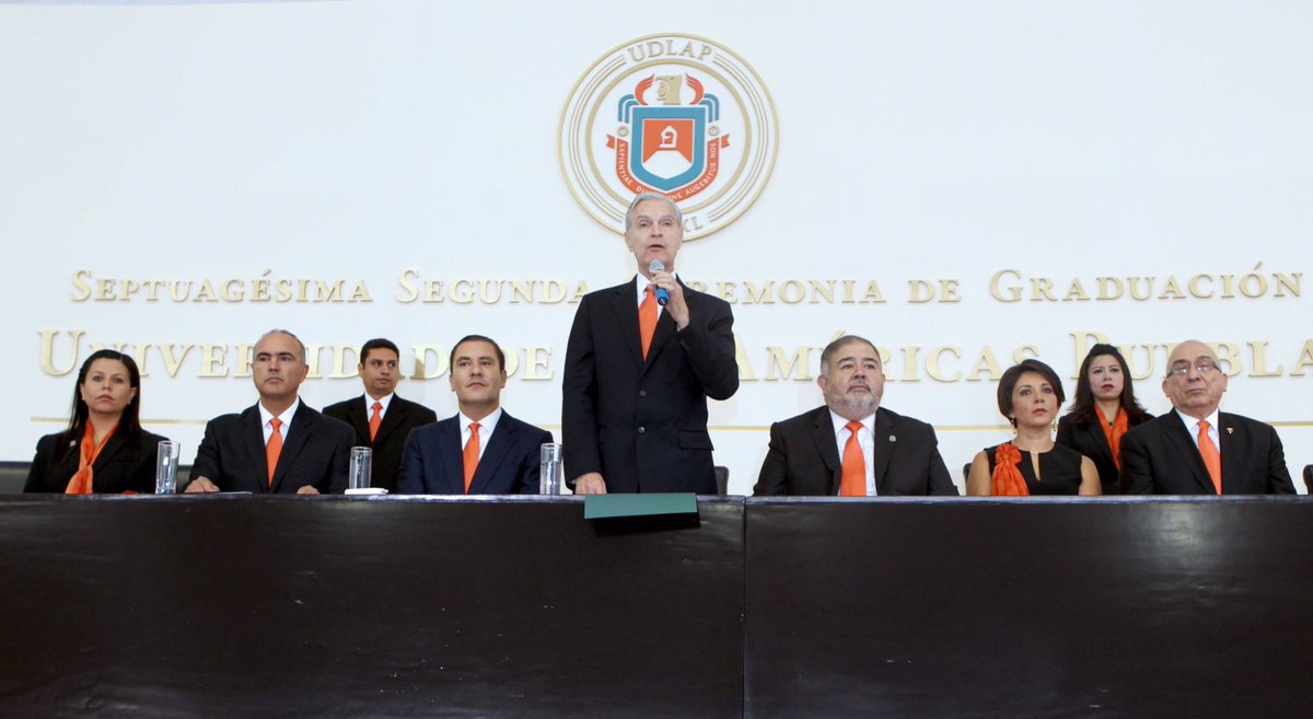 RafaMorenoValle's tweet photo. Mi reconocimiento a egresados, alumnos y directivos,por hacer de @udlap una de las 10 mejores universidades del país https://t.co/tmdXjEZgLQ