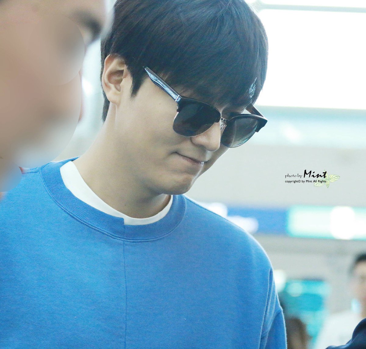 16Bian's tweet photo. #이민호 #actorLeeminho #바운티헌터스 wifi ~~<<<<< https://t.co/jNbepLFwaQ
